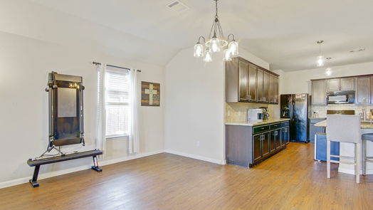 Rosharon 1-story, 4-bed 1807 Luminous Water Lane-idx