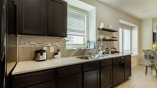 Rosharon 2-story, 5-bed 6822 Spring Vale Drive-idx