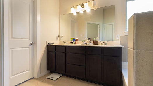 Rosharon 2-story, 5-bed 6822 Spring Vale Drive-idx