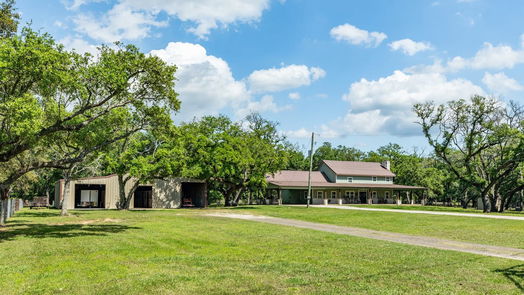 Rosharon 2-story, 5-bed 7215 Cobbs Oak Lane-idx