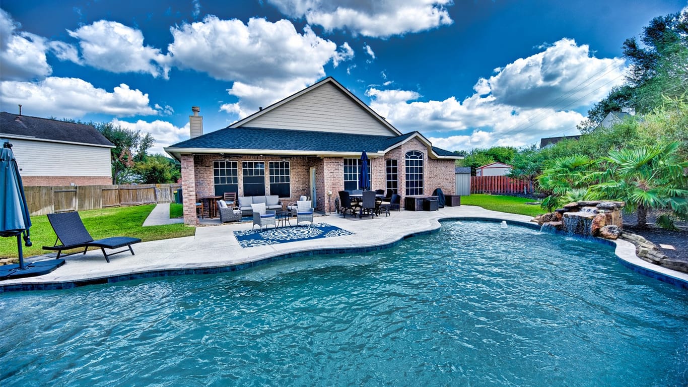 Pearland null-story, 4-bed 4810 LAKEFRONT TERRACE Court-idx