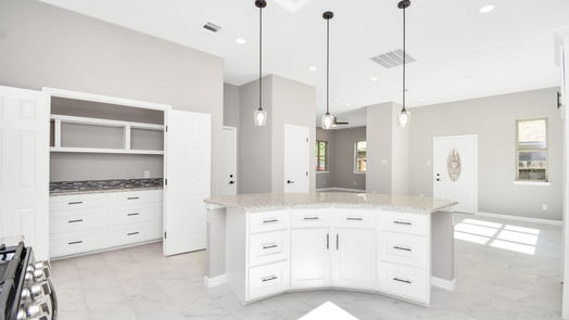 Pearland 2-story, 4-bed 2304 Appian Way-idx