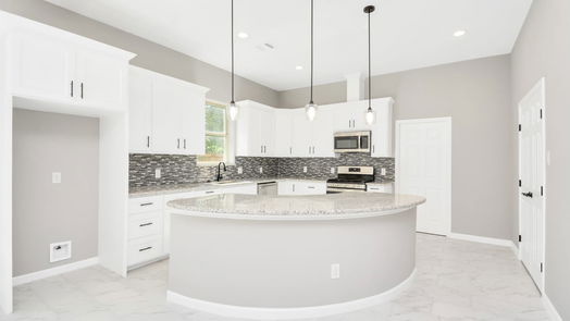 Pearland 2-story, 4-bed 2304 Appian Way-idx