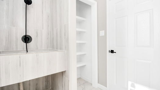 Pearland 2-story, 4-bed 2304 Appian Way-idx