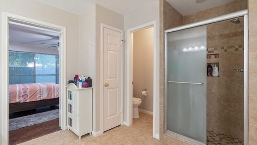 Pearland 2-story, 5-bed 5313 Spring Circle Drive-idx