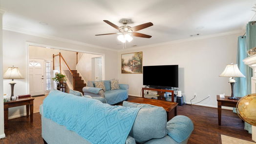 Pearland 2-story, 5-bed 5313 Spring Circle Drive-idx