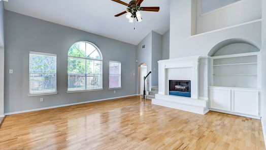 Pearland 2-story, 4-bed 4107 N Nolan Place-idx