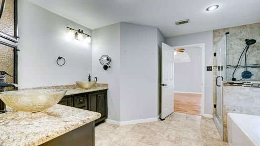 Pearland 2-story, 4-bed 4107 N Nolan Place-idx