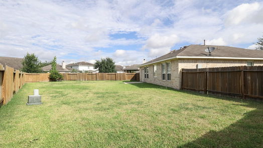 Pearland 1-story, 3-bed 13108 Ferry Cove Lane-idx