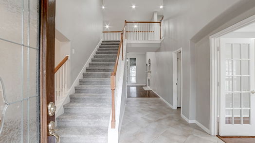 Pearland 2-story, 4-bed 2702 W Oaks Boulevard-idx