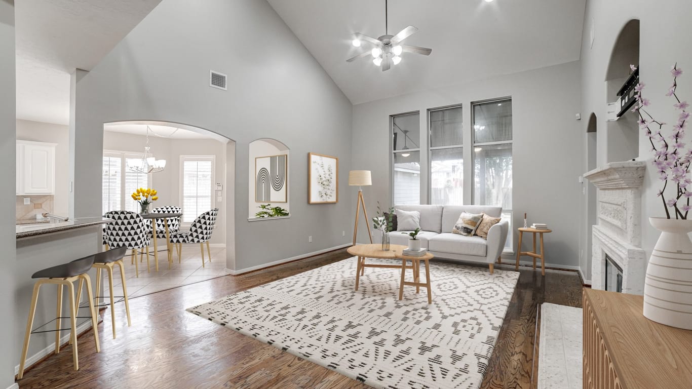 Pearland 2-story, 4-bed 2702 W Oaks Boulevard-idx