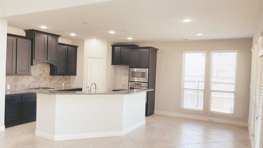 Pearland 2-story, 5-bed 13611 Mooring Pointe Drive-idx