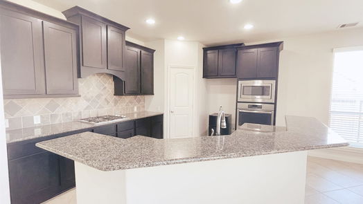 Pearland 2-story, 5-bed 13611 Mooring Pointe Drive-idx