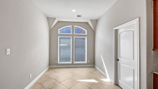 Pearland 1-story, 4-bed 1825 Emerald Trace Lane-idx