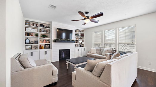 Pearland 2-story, 3-bed 3804 Anzac Drive-idx