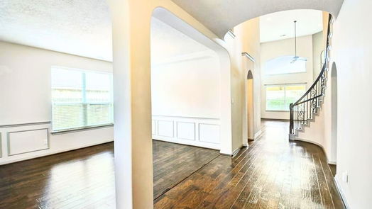 Pearland 2-story, 4-bed 2103 Rolling Fog Drive-idx