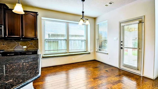 Pearland 2-story, 4-bed 2103 Rolling Fog Drive-idx