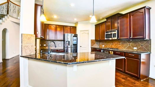 Pearland 2-story, 4-bed 2103 Rolling Fog Drive-idx