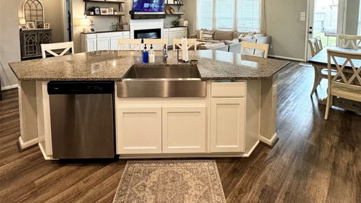 Pearland 2-story, 4-bed 3919 Chartham Lane-idx
