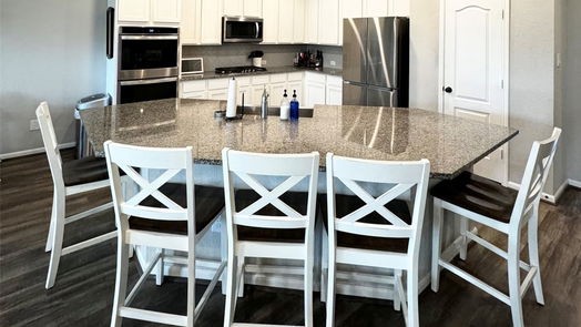 Pearland 2-story, 4-bed 3919 Chartham Lane-idx