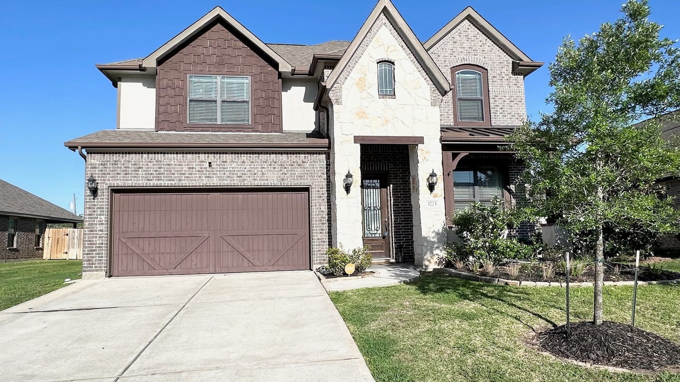 Pearland 2-story, 4-bed 3223 Keller Drive-idx
