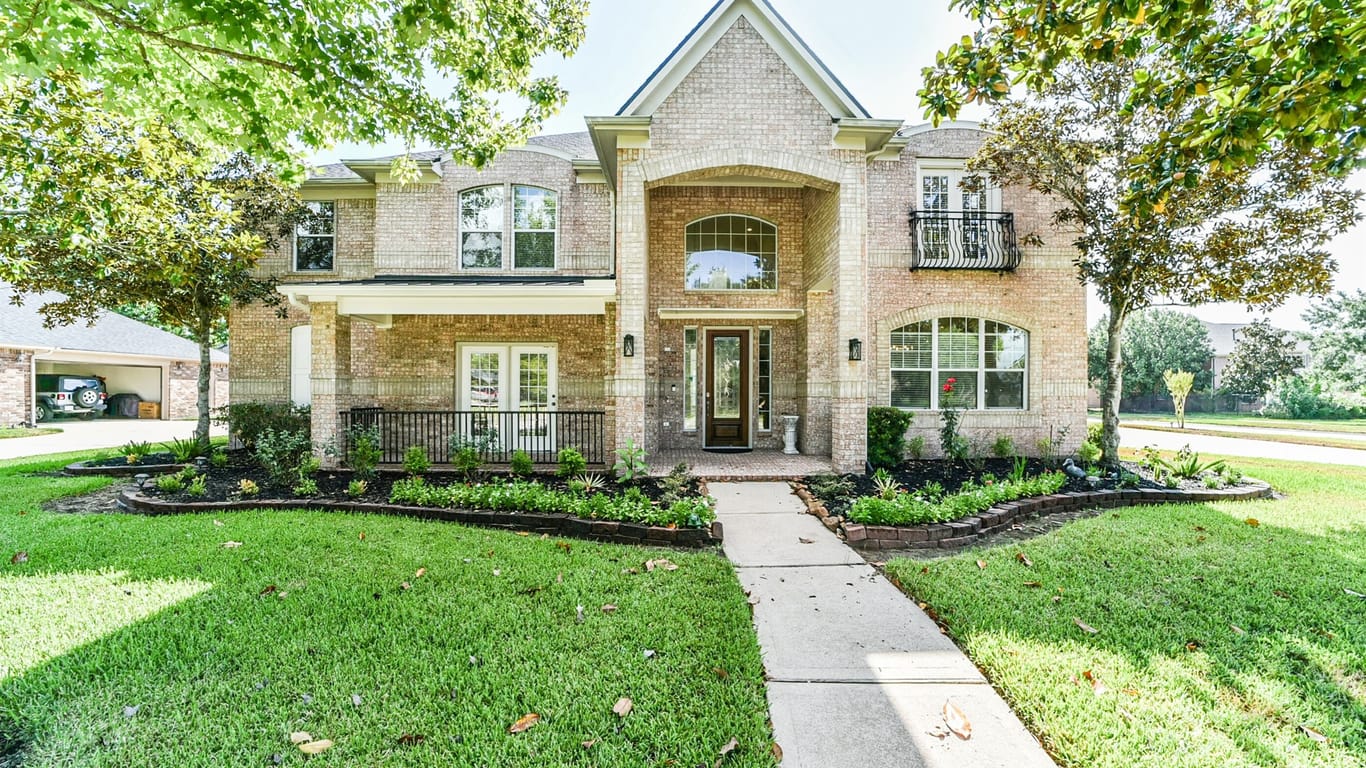 Pearland 2-story, 4-bed 3505 Parkside Drive-idx