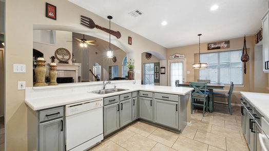 Pearland 2-story, 4-bed 3214 S Nolan Court-idx