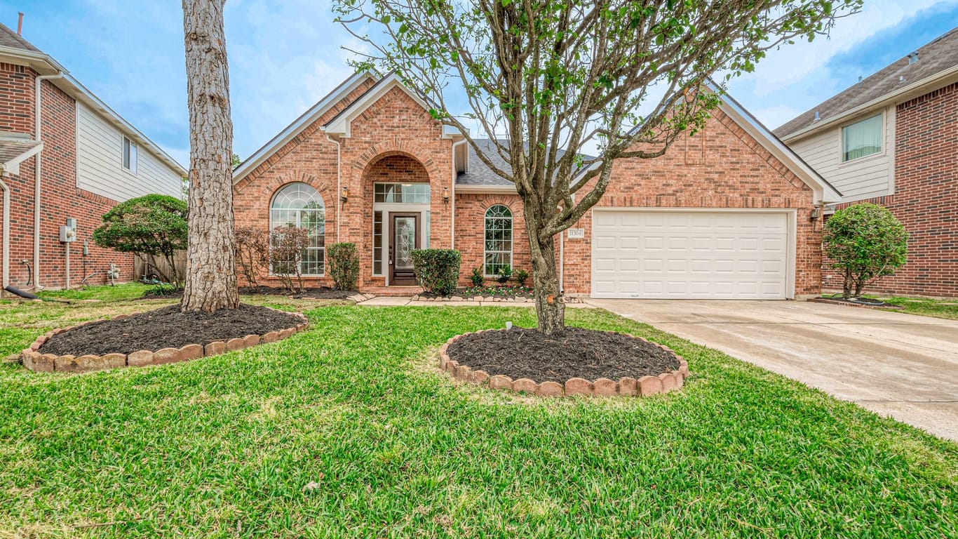 Pearland 1-story, 3-bed 11304 Windy Dawn Drive-idx