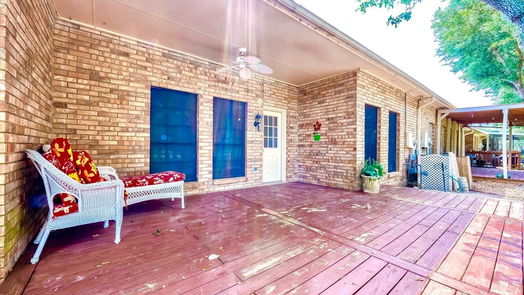 Pearland 1-story, 2-bed 714 E Country Grove Circle-idx