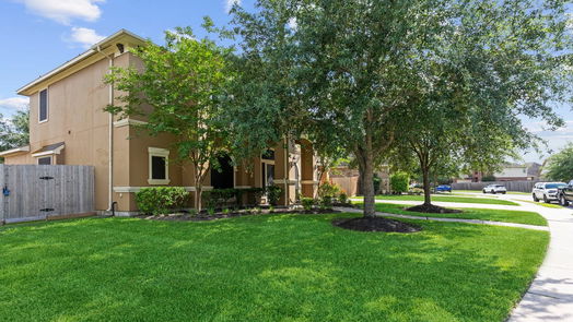 Pearland 2-story, 4-bed 13104 Southern Manor Drive-idx