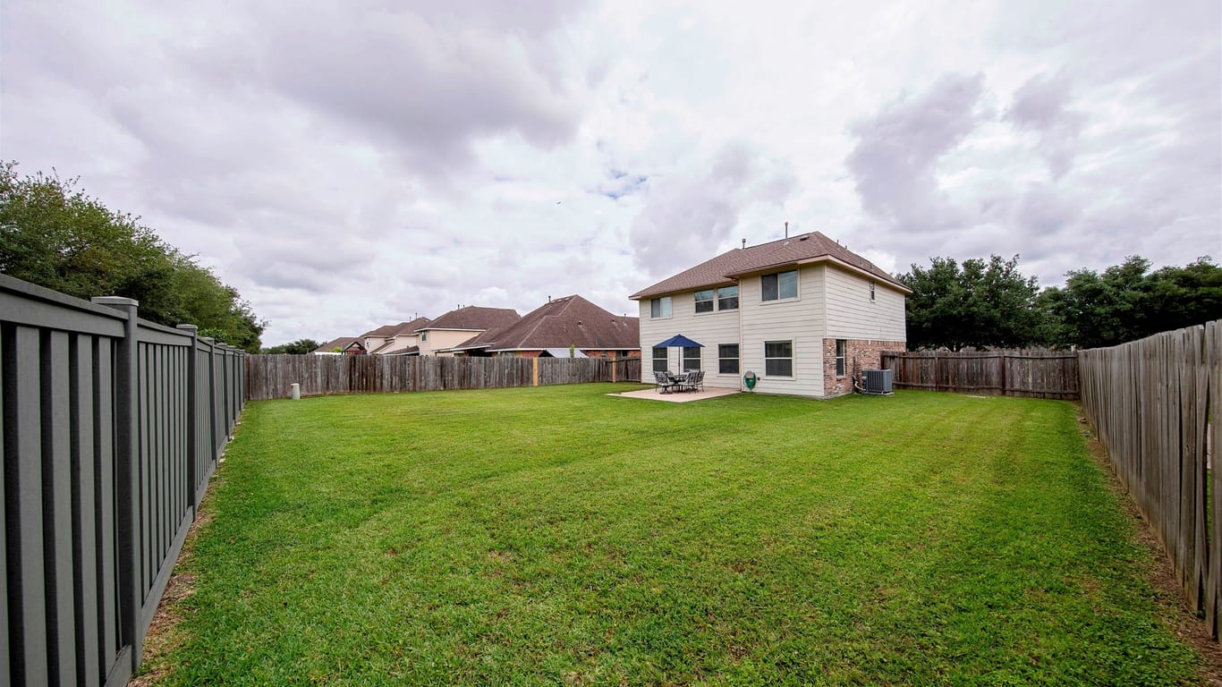 Pearland 2-story, 4-bed 3706 Burwood Court-idx