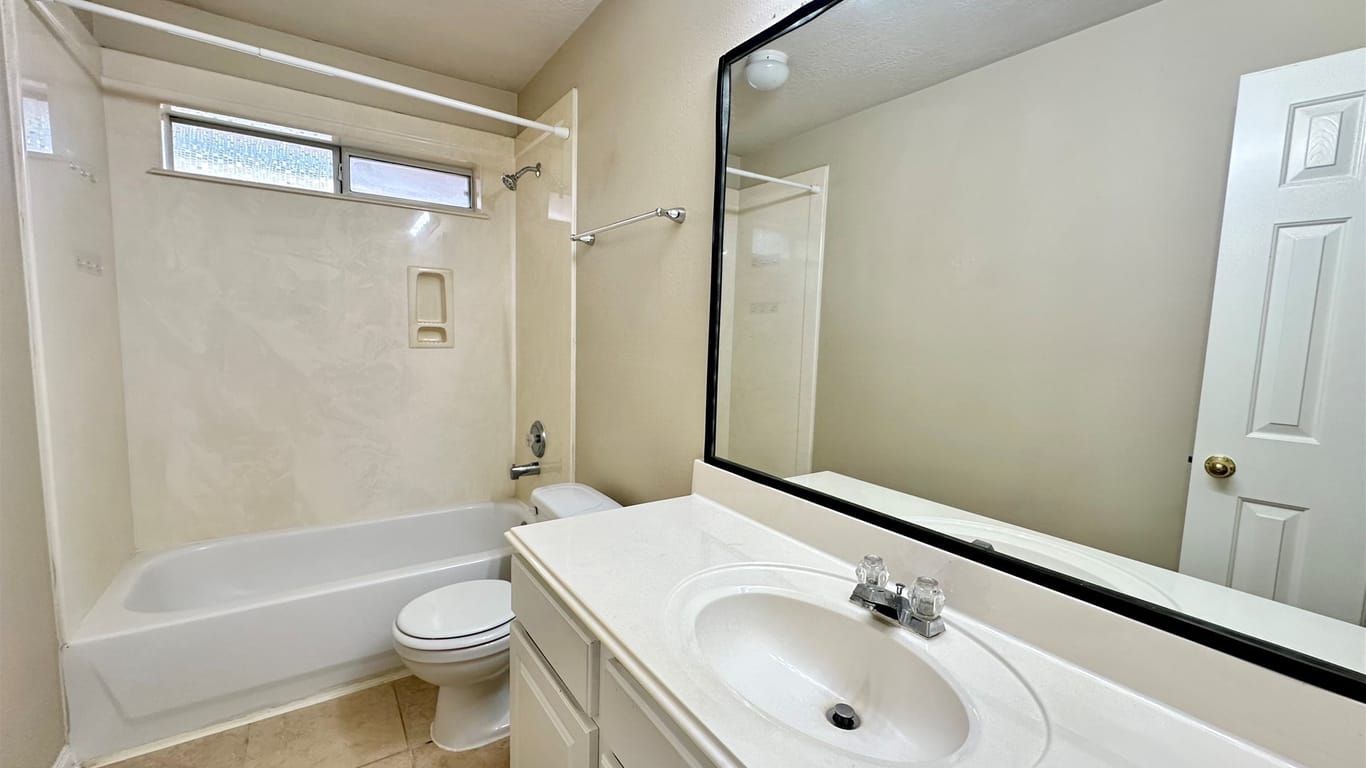 Pearland 1-story, 3-bed 3622 Glenhill Drive-idx