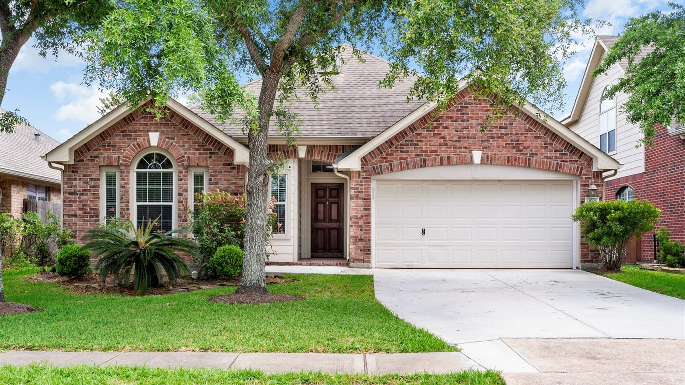 Pearland 1-story, 3-bed 11909 Fountain Brook Drive-idx