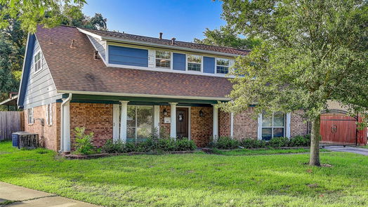 Pearland 2-story, 5-bed 5111 Rockland Drive-idx