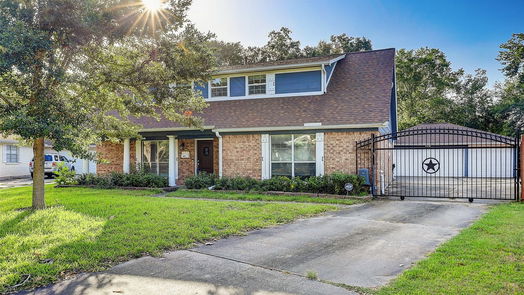 Pearland 2-story, 5-bed 5111 Rockland Drive-idx