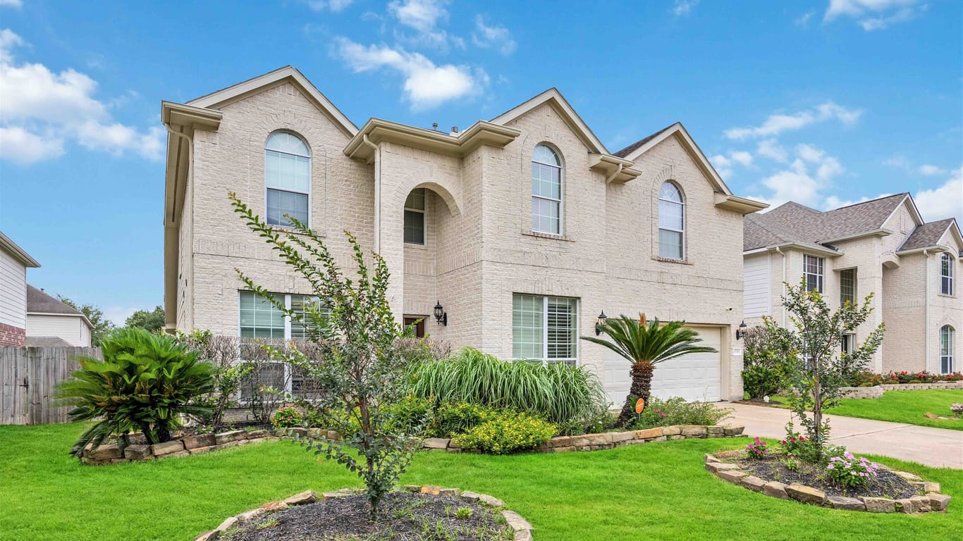 Pearland 2-story, 4-bed 11315 Sailwing Creek Court-idx