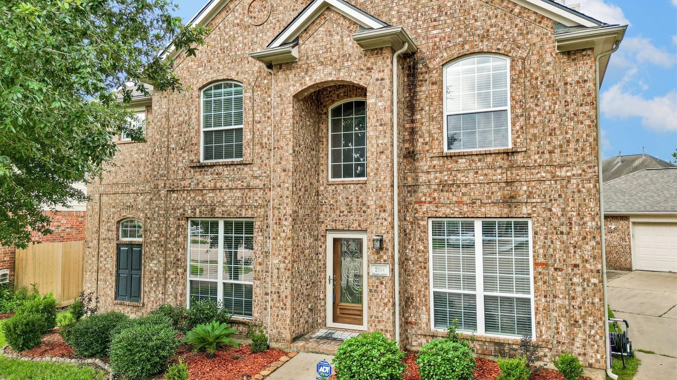 Pearland 2-story, 4-bed 2104 Winebrook Court-idx