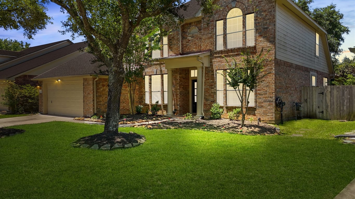 Pearland 2-story, 4-bed 3226 Eaglewood Drive-idx