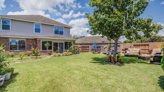 Pearland 2-story, 4-bed 13103 Rippling Creek Lane-idx