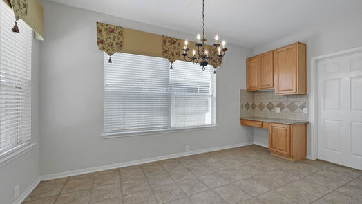 Pearland 2-story, 4-bed 2512 Sun Spot Lane-idx