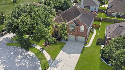 Pearland 2-story, 4-bed 2512 Sun Spot Lane-idx