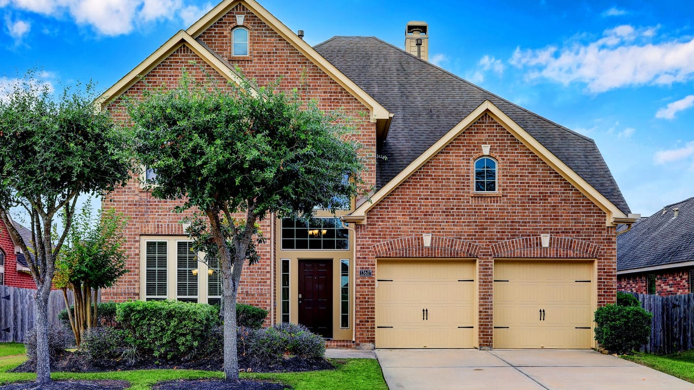 Pearland 2-story, 4-bed 13607 Durango Pass Drive-idx