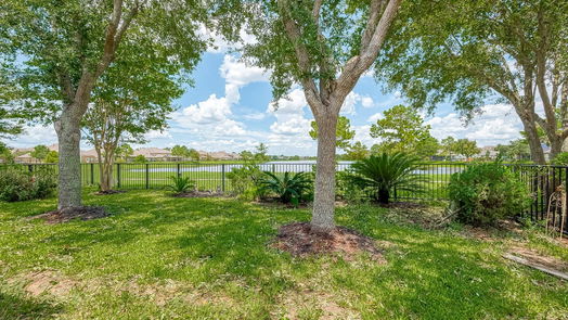 Pearland 1-story, 3-bed 13413 Highland Lake Lane-idx