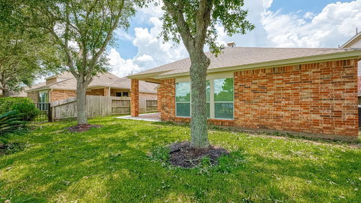 Pearland 1-story, 3-bed 13413 Highland Lake Lane-idx