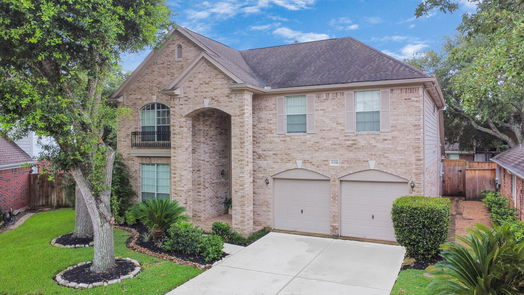 Pearland 2-story, 5-bed 4138 N Nolan Place-idx