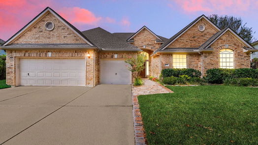 Pearland 1-story, 3-bed 3131 Emory Oak Lane-idx