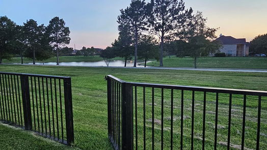 Pearland 1-story, 4-bed 2628 Night Song Drive-idx