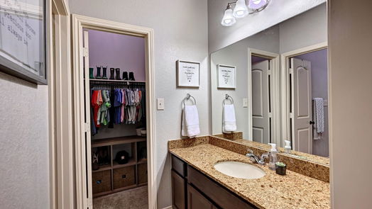 Pearland 1-story, 4-bed 2628 Night Song Drive-idx