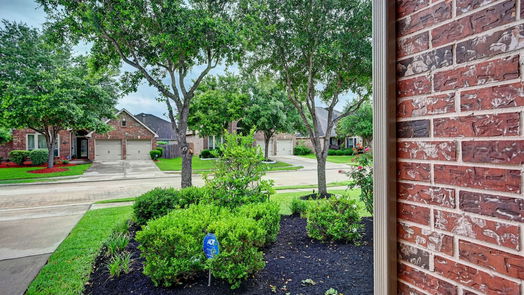 Pearland 1-story, 4-bed 2628 Night Song Drive-idx