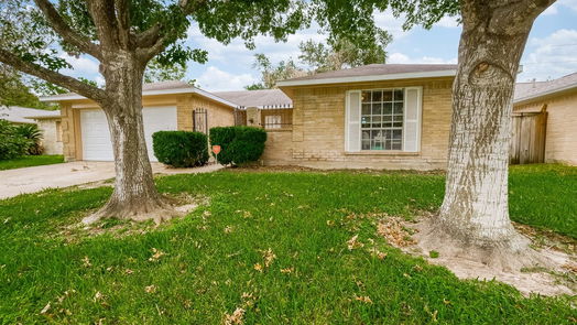 Pearland 1-story, 3-bed 1122 Woodbridge Avenue-idx